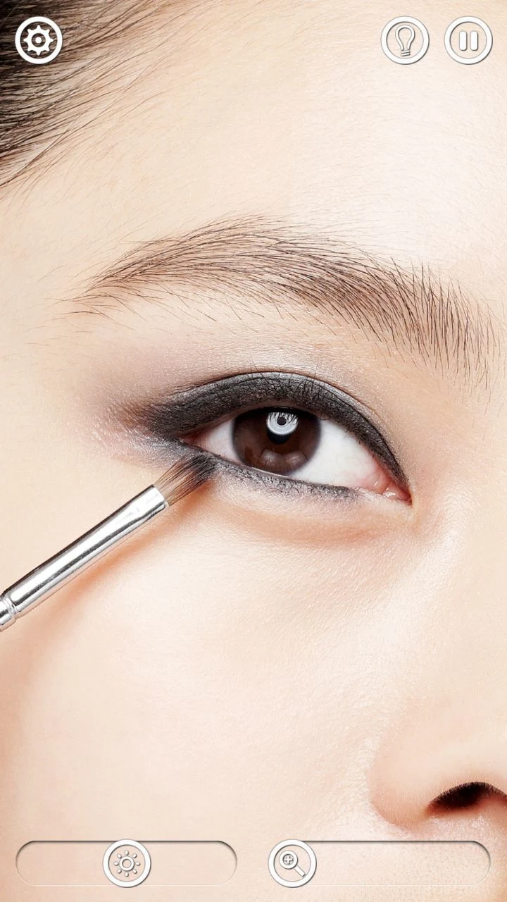 Mirror: Zoom, Light & Makeup screenshot